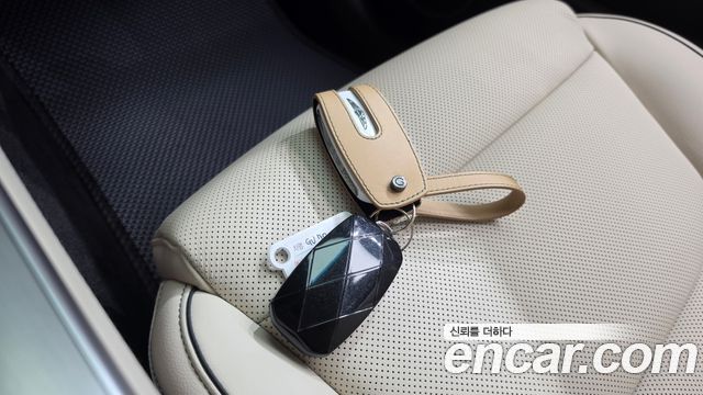 Genesis GV70 2025 — photo 21