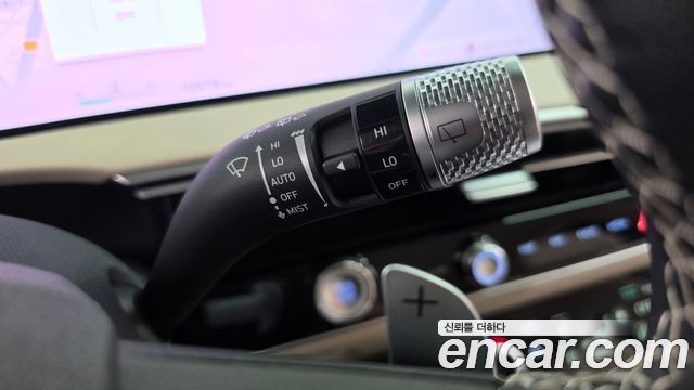 Genesis GV70 2025 — photo 28