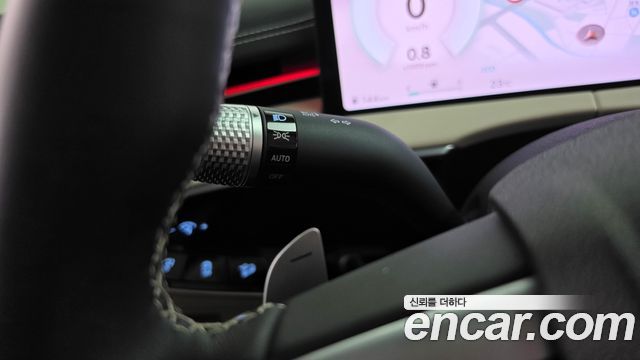 Genesis GV70 2025 — photo 29