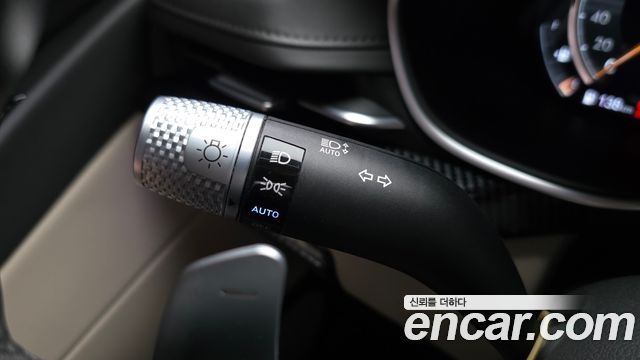 Genesis G80 2021 — photo 27