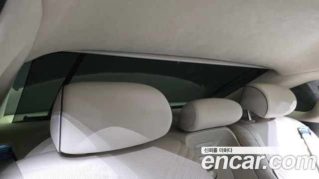 Genesis G80 2021 — photo 33