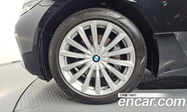 BMW Gran Turismo 2024 — photo 5