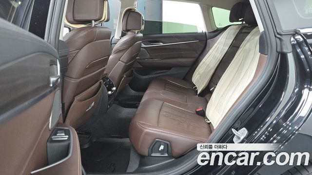 BMW Gran Turismo 2024 — photo 18