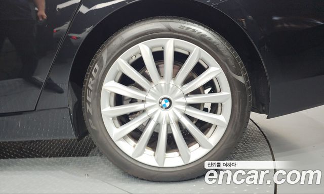 BMW Gran Turismo 2024 — photo 7