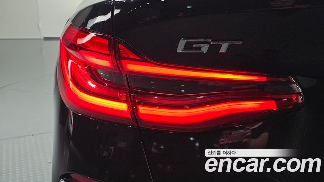 BMW Gran Turismo 2024 — photo 9