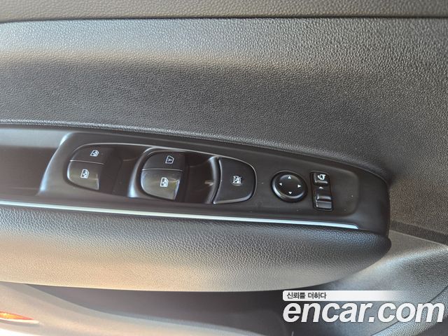 Renault Korea QM6 2017 — photo 17