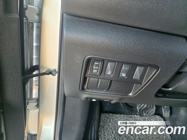 Renault Korea QM6 2017 — photo 18