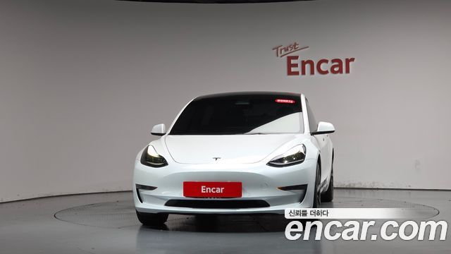 Tesla Model 3 2022 — photo 3