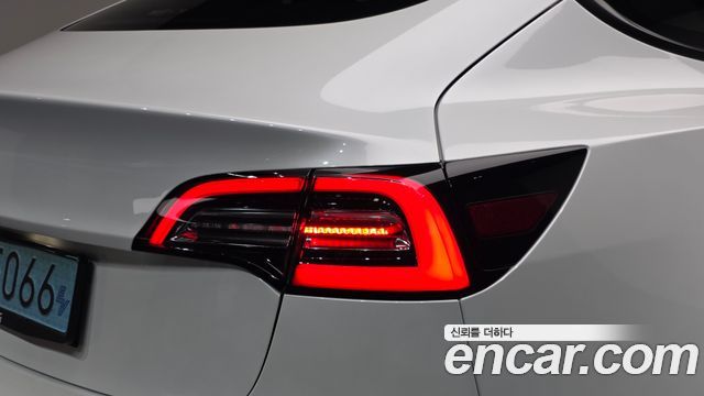 Tesla Model 3 2022 — photo 9