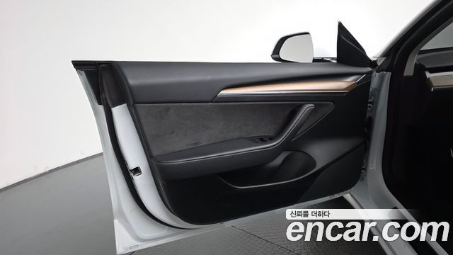 Tesla Model 3 2022 — photo 14
