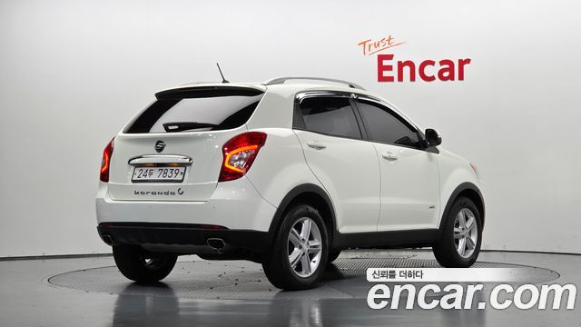 KG Mobility KORANDO 2015 — photo 2