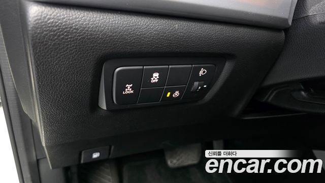 KG Mobility KORANDO 2015 — photo 24