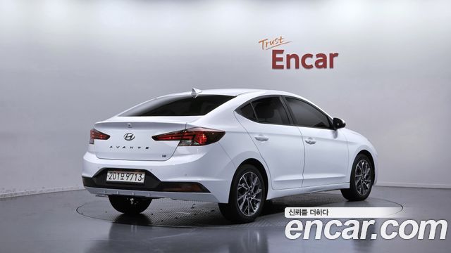 Hyundai AVANTE 2020 — photo 2