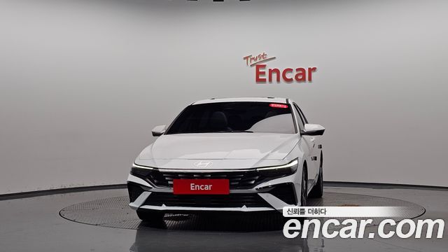 Hyundai AVANTE 2025 — photo 3