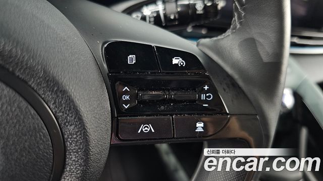 Hyundai AVANTE 2025 — photo 31
