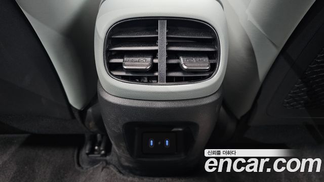 Hyundai AVANTE 2025 — photo 33