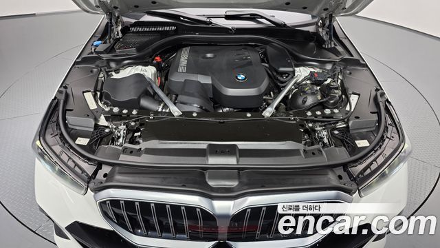 BMW 5-Series 2024 — photo 6