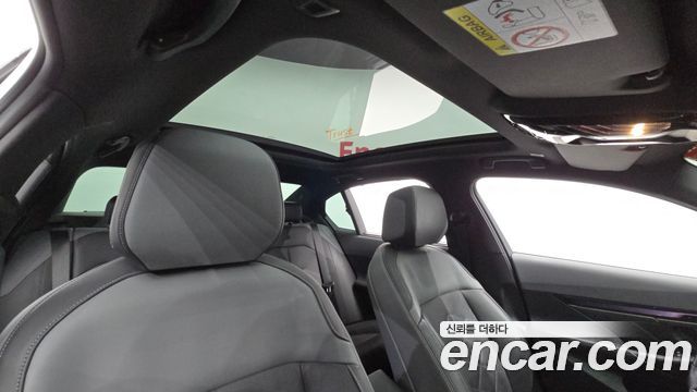 BMW 5-Series 2024 — photo 25