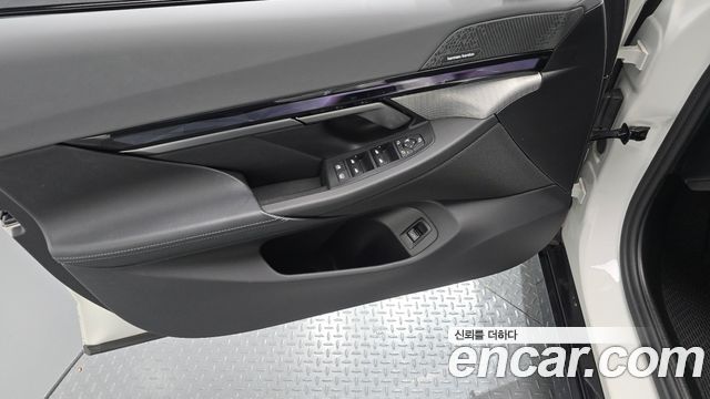 BMW 5-Series 2024 — photo 14