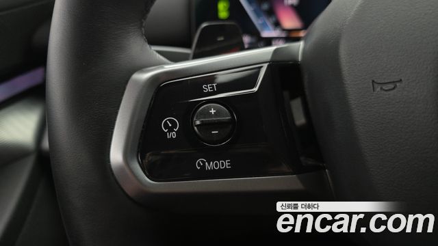 BMW 5-Series 2024 — photo 29