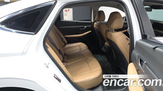 Hyundai Sonata 2020 — photo 18