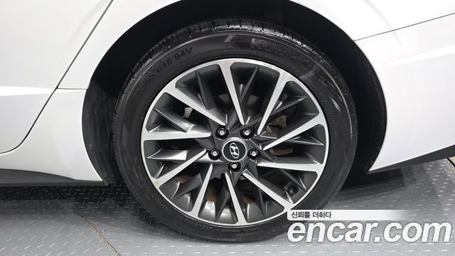 Hyundai Sonata 2020 — photo 7