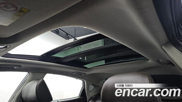 Kia K7 2016 — photo 20