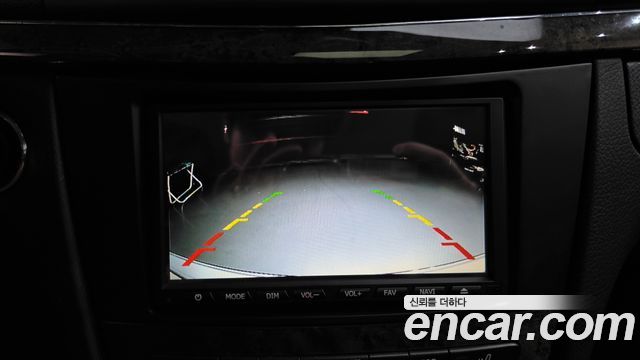Mercedes-Benz E-Class 2008 — photo 15
