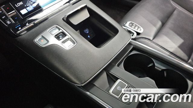 Hyundai Grandeur 2023 — photo 12