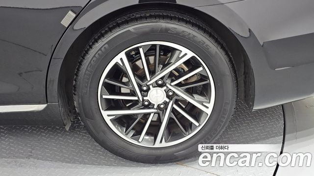 Hyundai Grandeur 2023 — photo 7