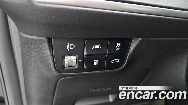 Hyundai Grandeur 2023 — photo 27