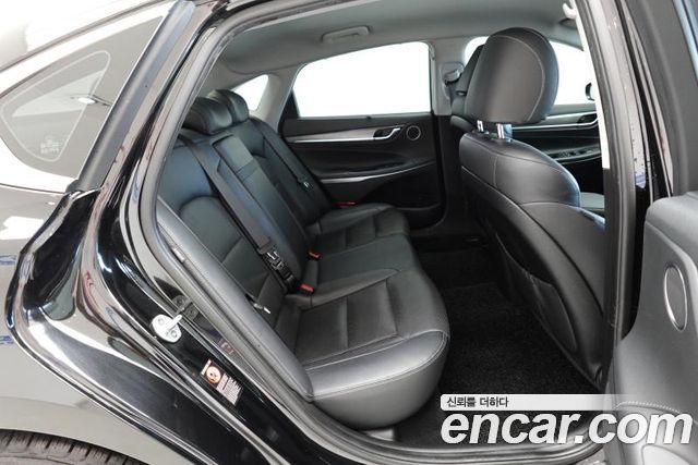 Hyundai Grandeur 2018 — photo 13