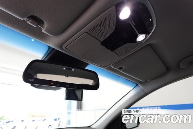 Hyundai Grandeur 2018 — photo 15