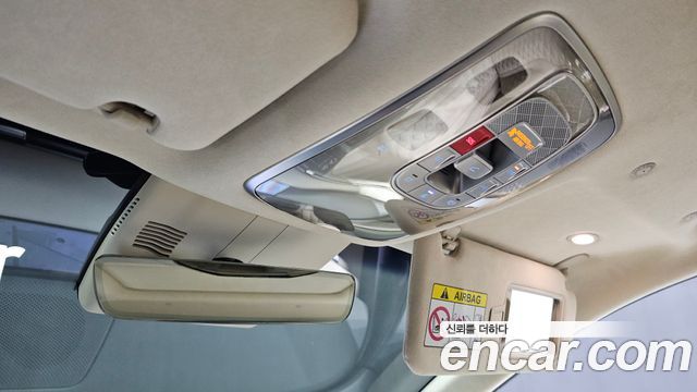 Genesis G80 2025 — photo 36
