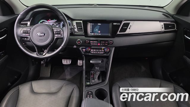 Kia Niro 2018 — photo 7