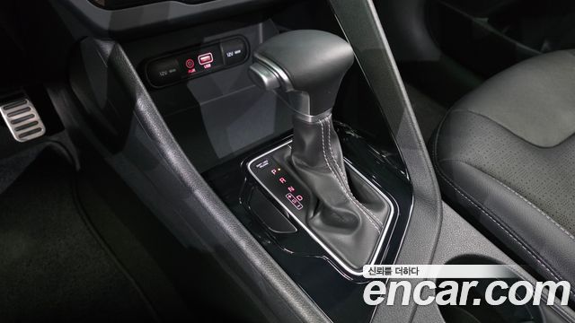 Kia Niro 2018 — photo 9