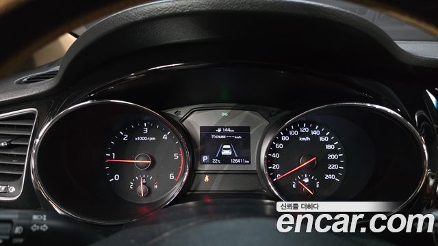 Kia Canival 2019 — photo 11