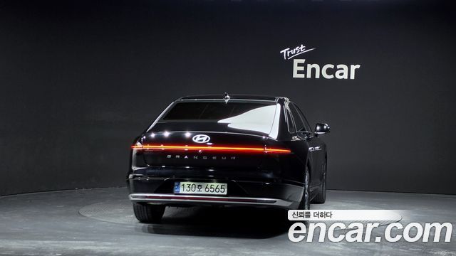 Hyundai Grandeur 2023 — photo 4