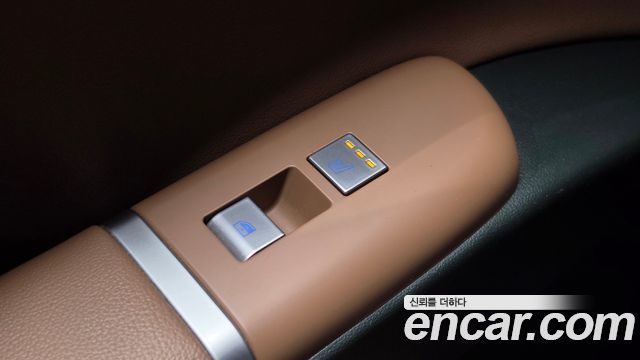 Hyundai Grandeur 2023 — photo 18