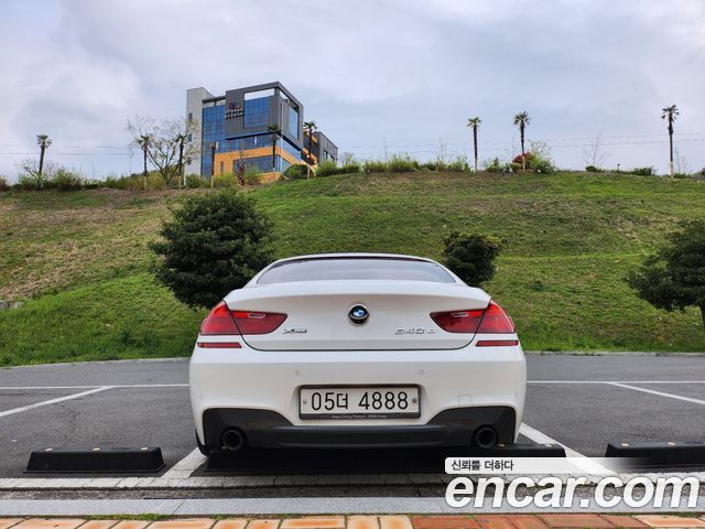 BMW 6-Series 2018 — photo 2
