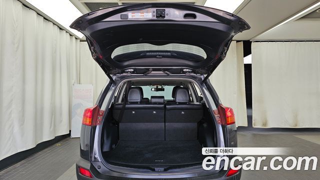 Toyota RAV4 2014 — photo 20