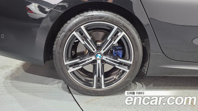 BMW 3-Series 2023 — photo 5