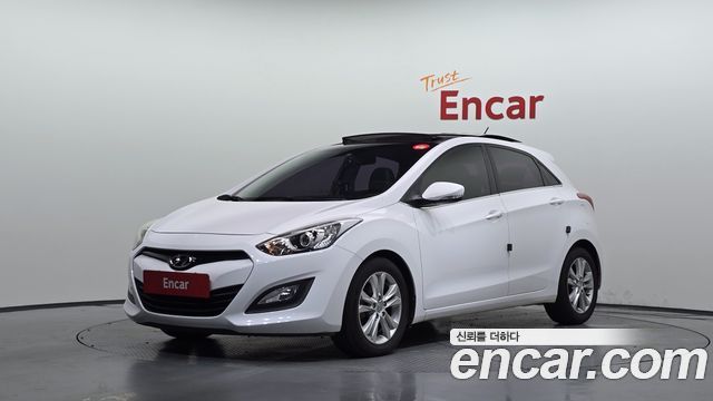 Hyundai i30 2014 — photo 1