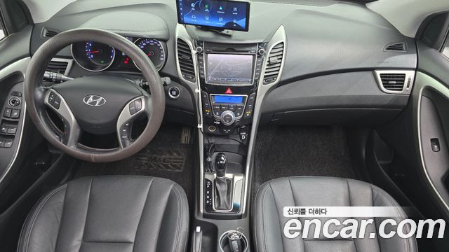 Hyundai i30 2014 — photo 7