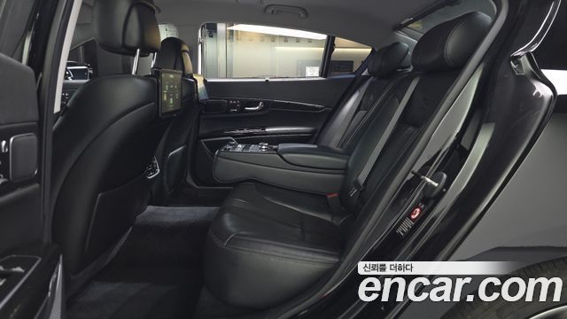 Kia K9 2016 — photo 12