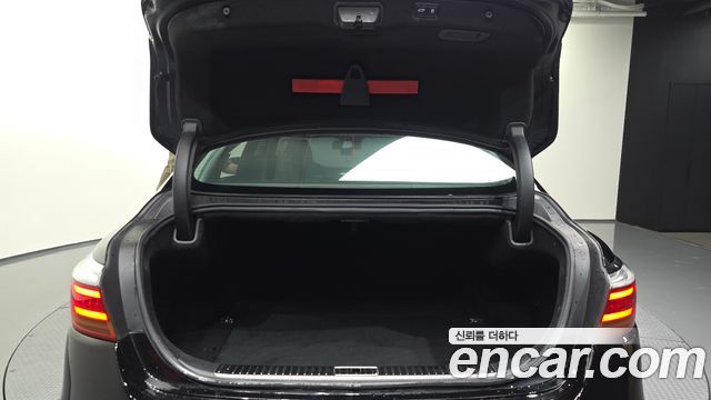 Kia K9 2016 — photo 20