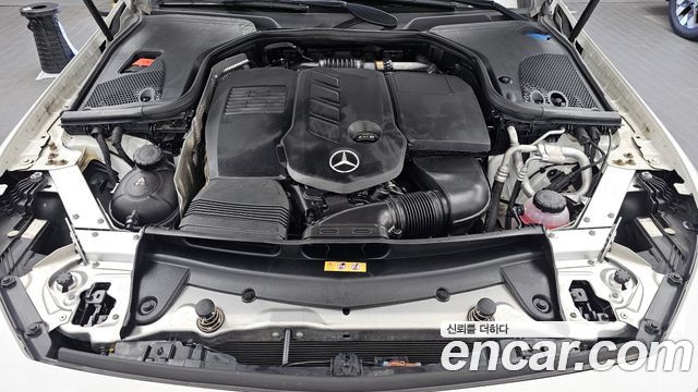 Mercedes-Benz CLS-Class 2023 — photo 6
