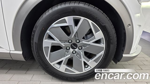 Genesis GV60 2022 — photo 7