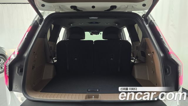 Kia EV9 2024 — photo 23