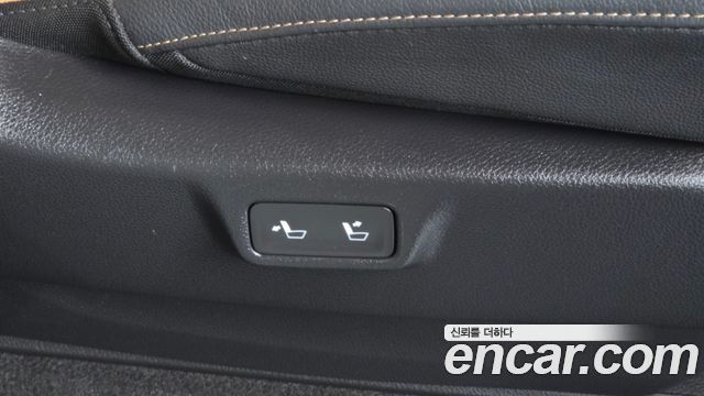 Kia Canival 2023 — photo 22